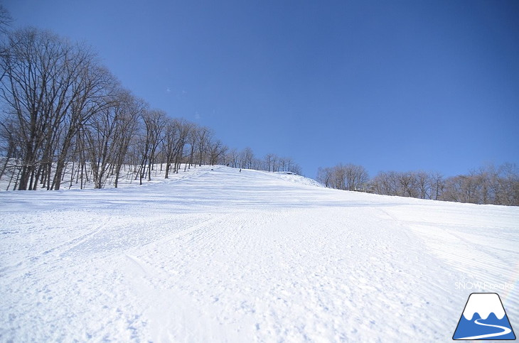 北海道十勝・めむろ新嵐山スキーリゾート メムロスキー場 十勝の大平原へ向かって！